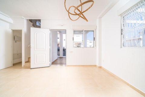 Villa a La Marina, Alicante, La Marina - € 278.000 | Ref: 6024VA - foto 12